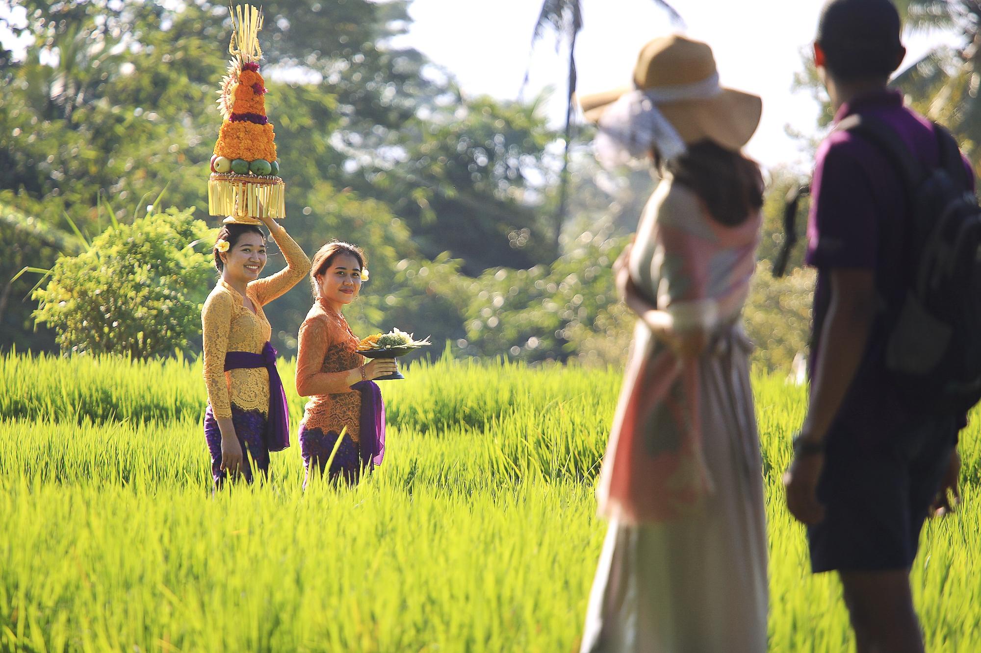 सहारा Pramana Watu Kurung