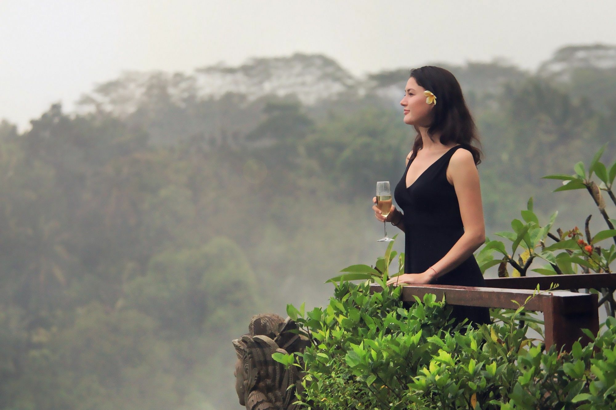 सहारा Pramana Watu Kurung 5*